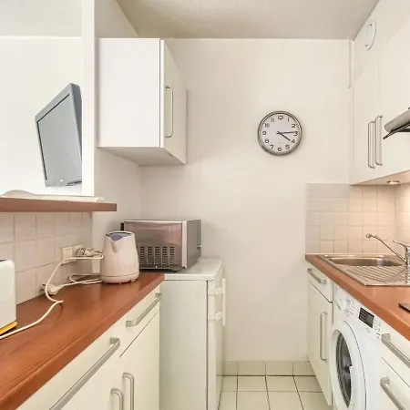 Le Capitole-9 By Interhome Appartement *