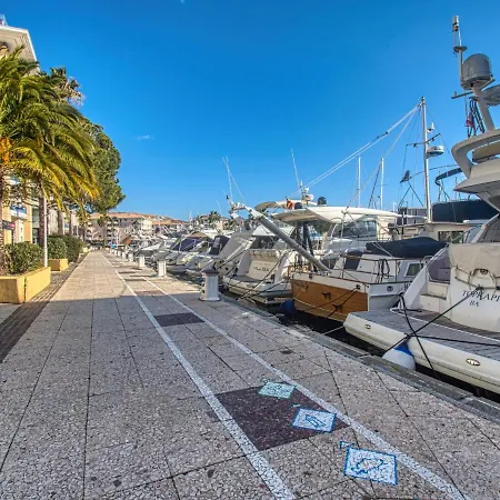 Le Capitole-9 By Interhome Fréjus